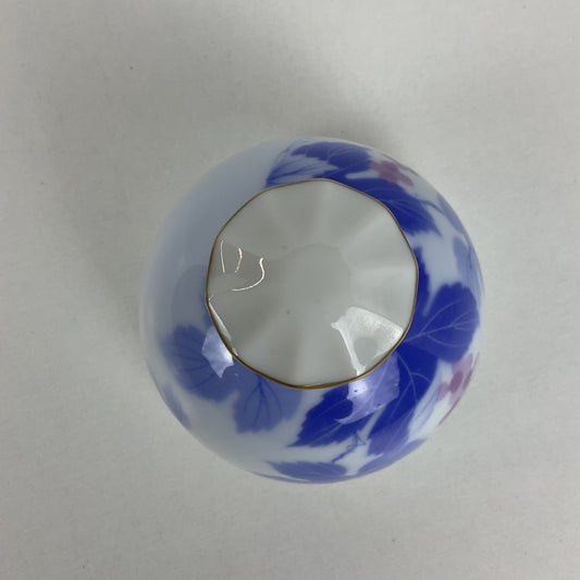 Vintage Fukagawa Arita Porcelain Grape Bell – Danbury Mint Exclusive