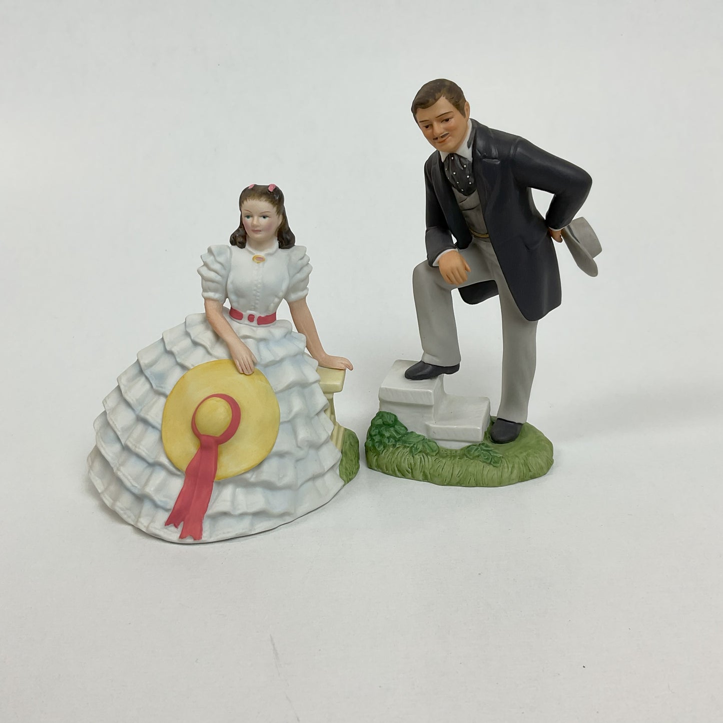 Vintage 1983 Avon "Images of Hollywood" Gone With The Wind Figurine Set