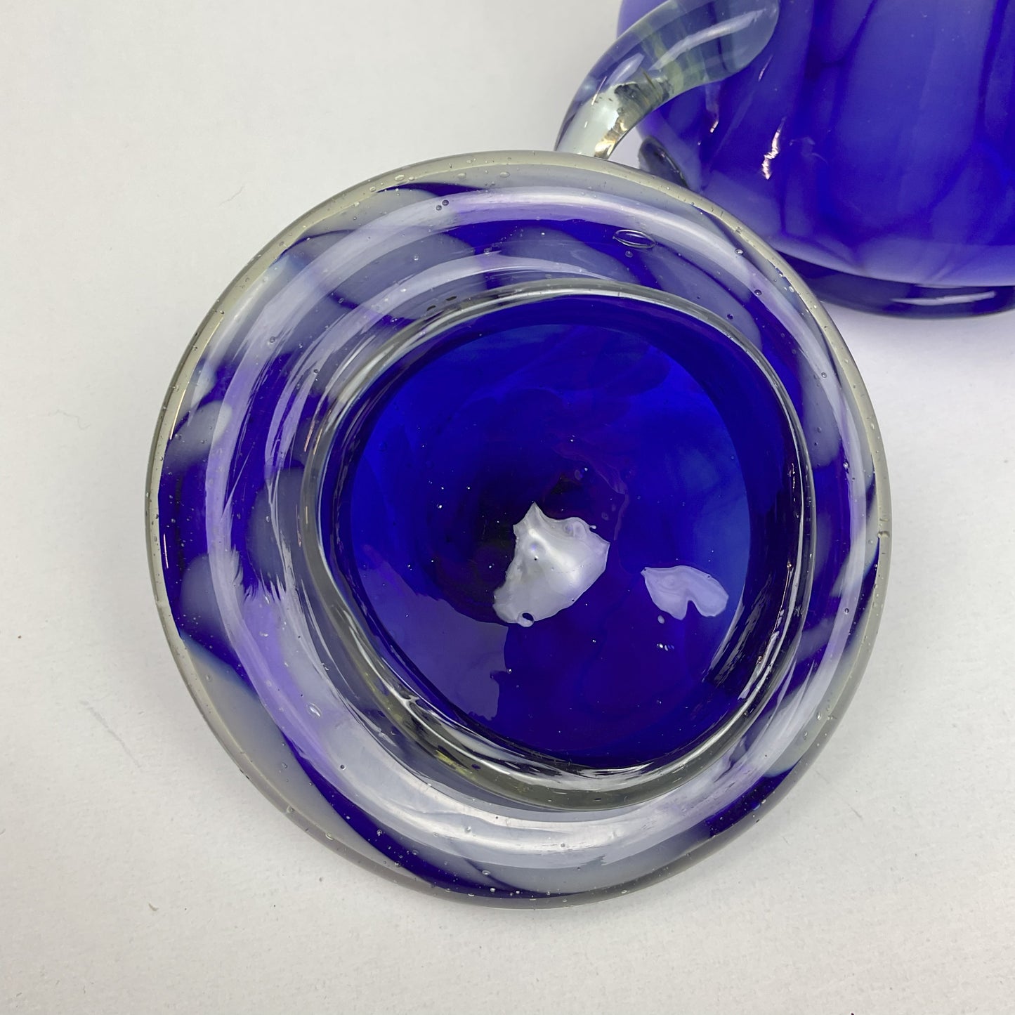Vintage Cobalt Blue Art Glass Lidded Sugar Bowl – Mid-Century Swirl Condiment Dish