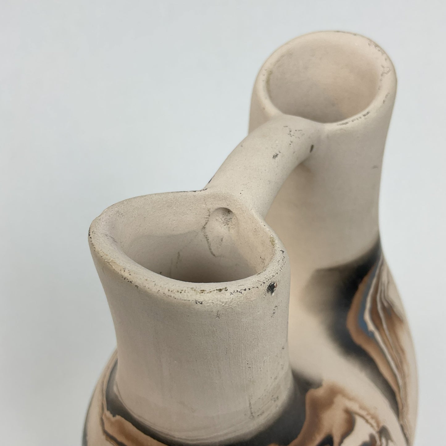 Vintage Nemadji Pottery Double-Spout Wedding Vase – Earth Tone Marbled Swirl Art Pottery