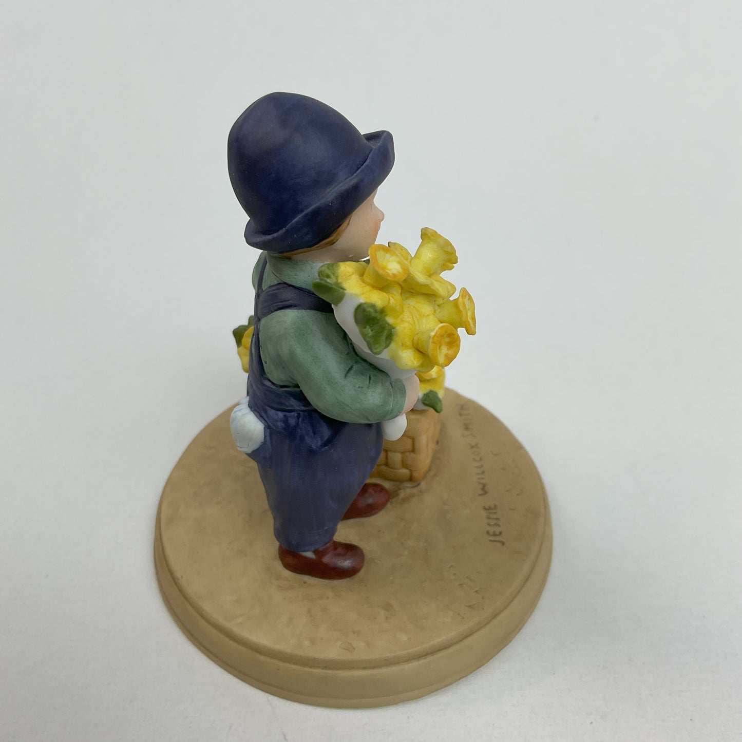 Vintage 1986 Avon Jessie Willcox Smith "Springtime" Porcelain Figurine